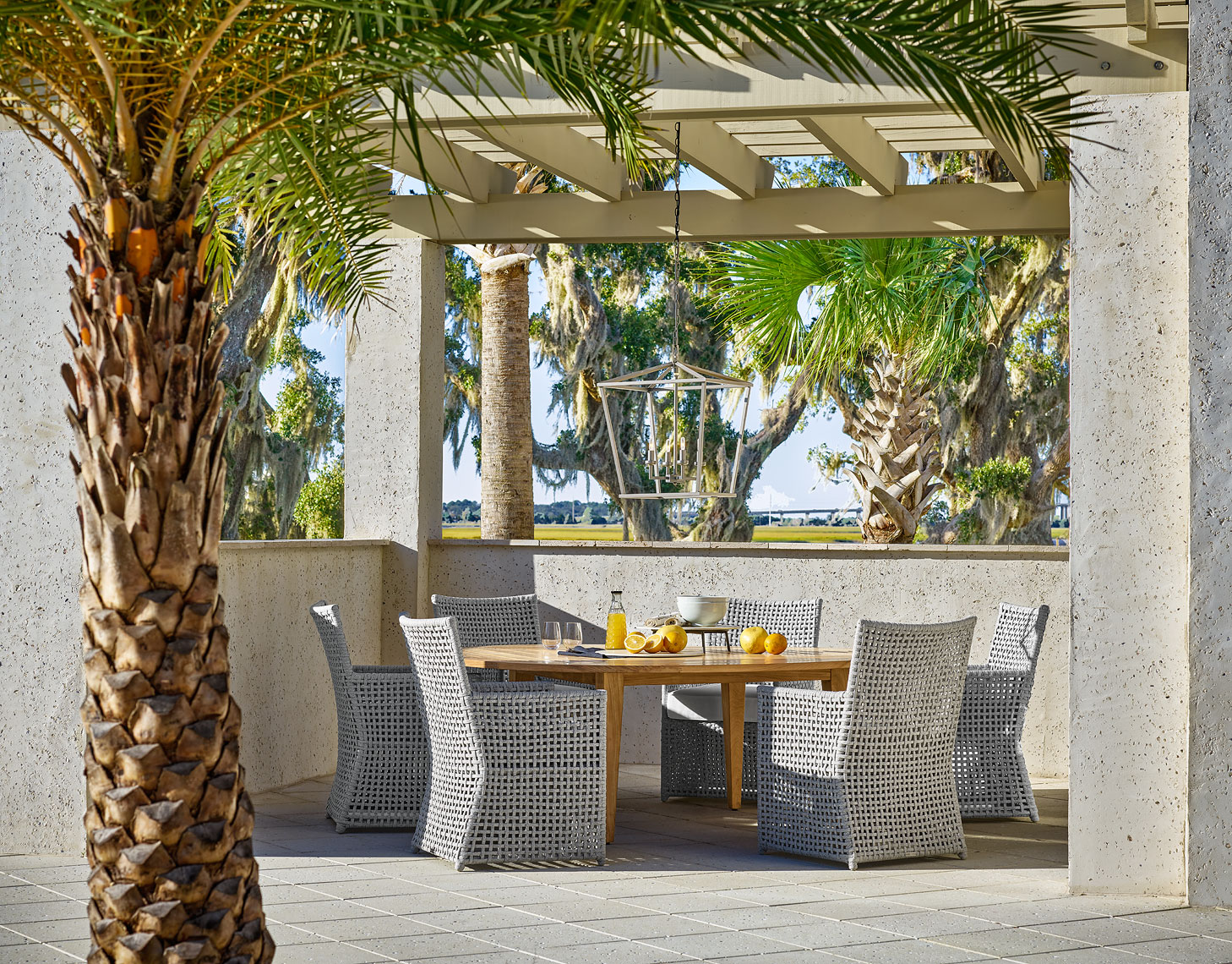 Coastal-Living-Outdoor_Chesapeake-Round-Dining-Table